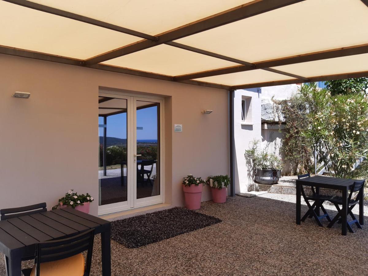 לינה וארוחת בוקר סאן תאודורו Sole&Sale מראה חיצוני תמונה